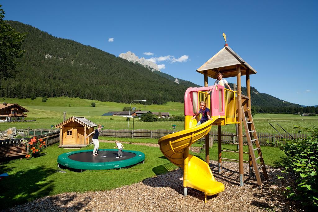 Hotel Schoerhof Saalfelden Bagian luar foto