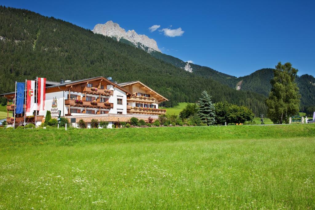 Hotel Schoerhof Saalfelden Bagian luar foto
