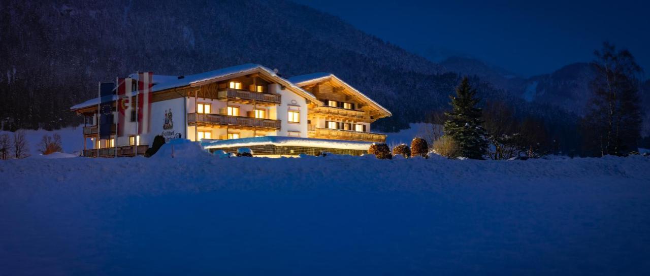 Hotel Schoerhof Saalfelden Bagian luar foto