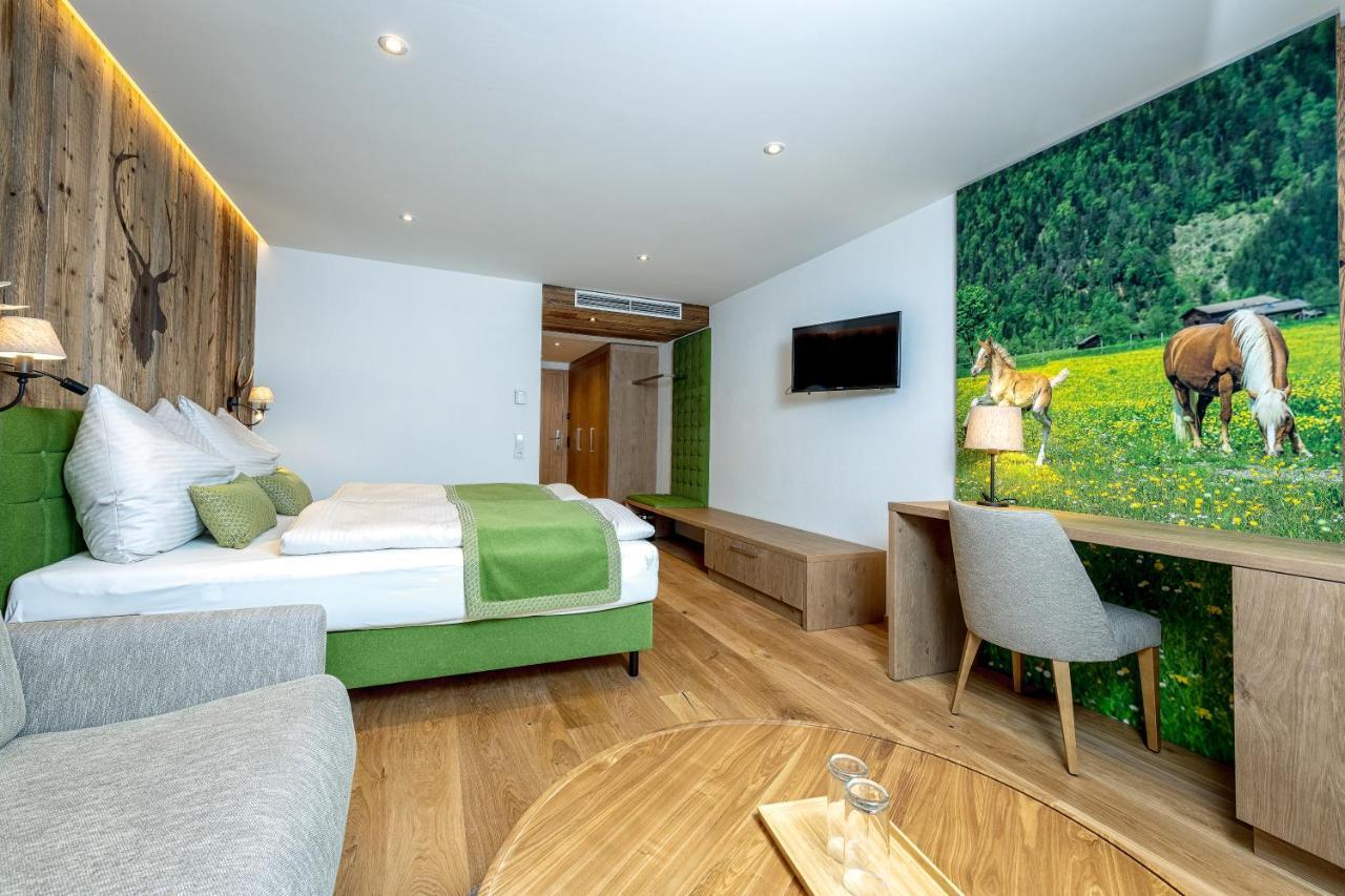 Hotel Schoerhof Saalfelden Bagian luar foto